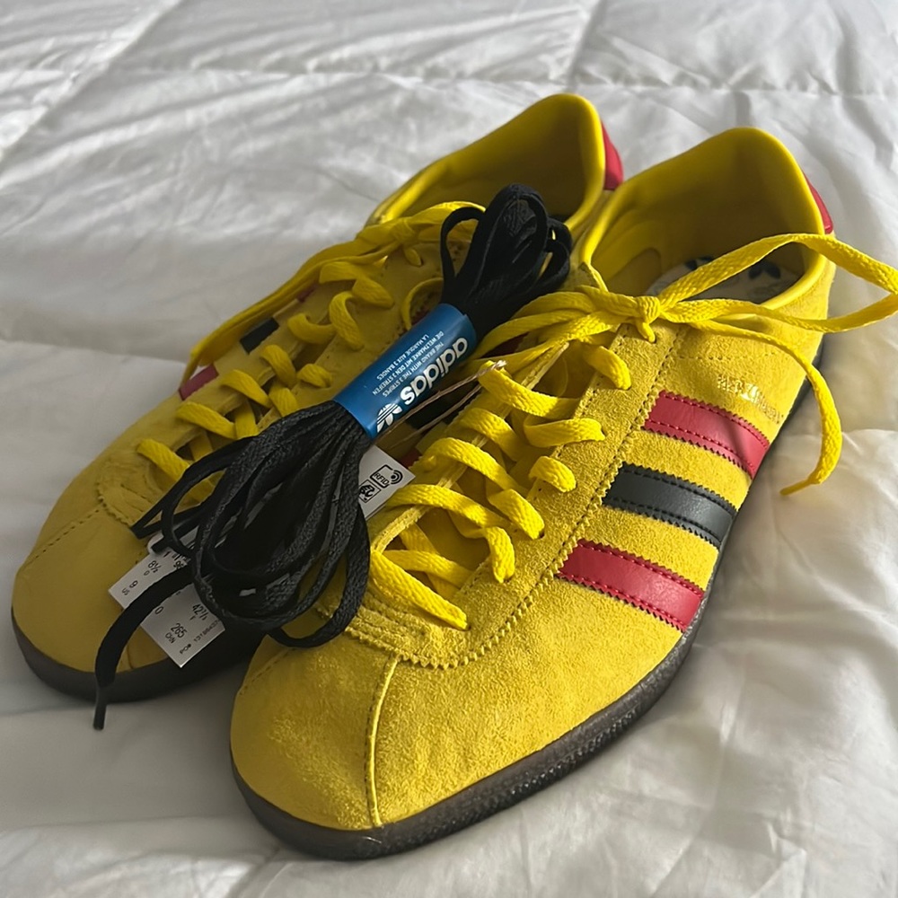 Adidas Herzogenaurach City Series IF2349 Scarlet Yellow 9